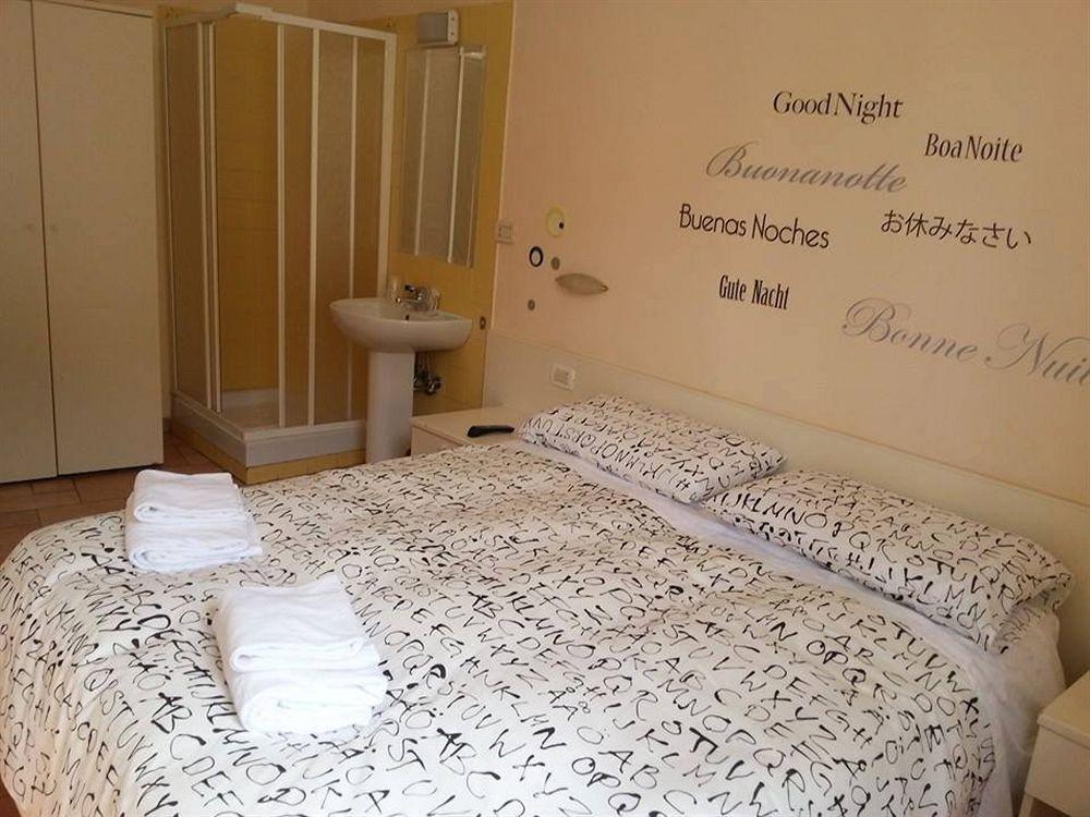 Bubbles Rooms Рим Екстериор снимка