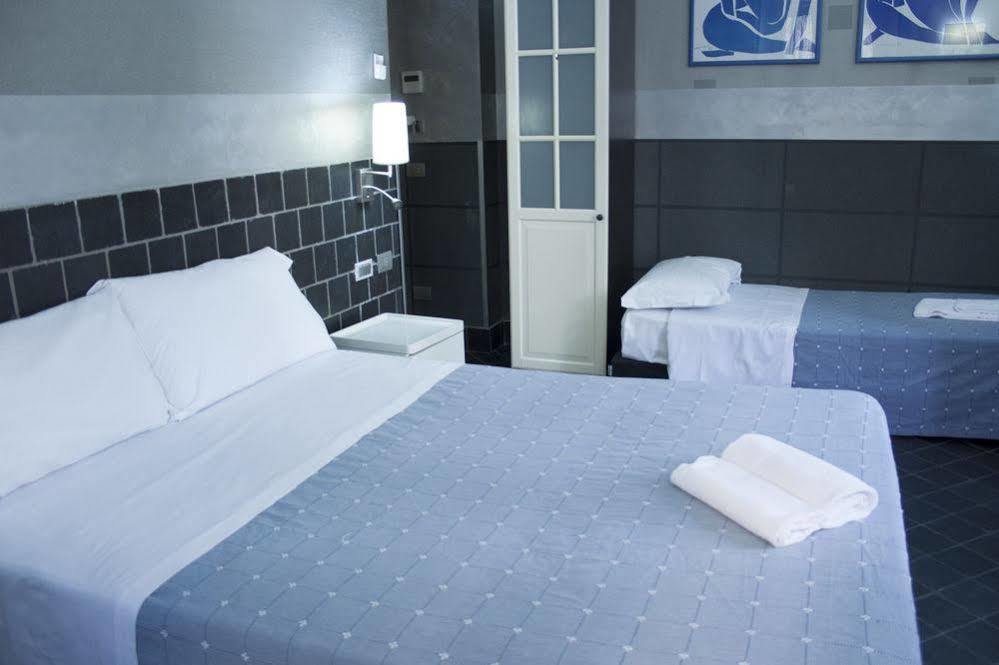 Bubbles Rooms Рим Екстериор снимка